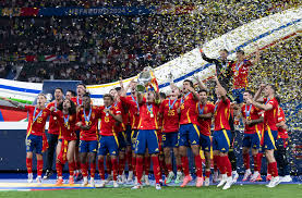 木兰·空港半马鸣枪开跑，万人竞速黄陂空港新城，参赛规模较去年翻倍.